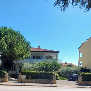 Iskra *** Rovinj